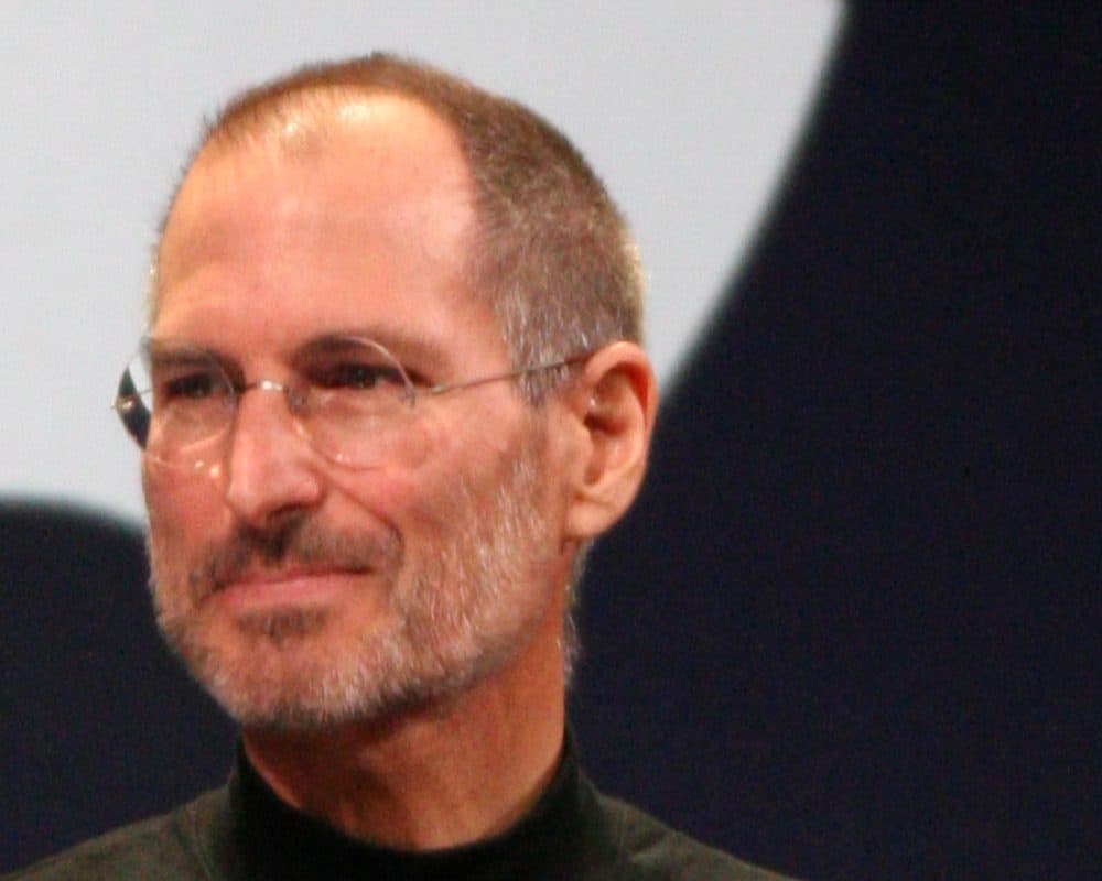 Steve Jobs on stage in 2008